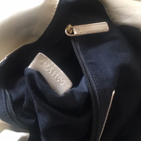 Givenchy George v lace apron bag $4,000 - Picture 6 of 7